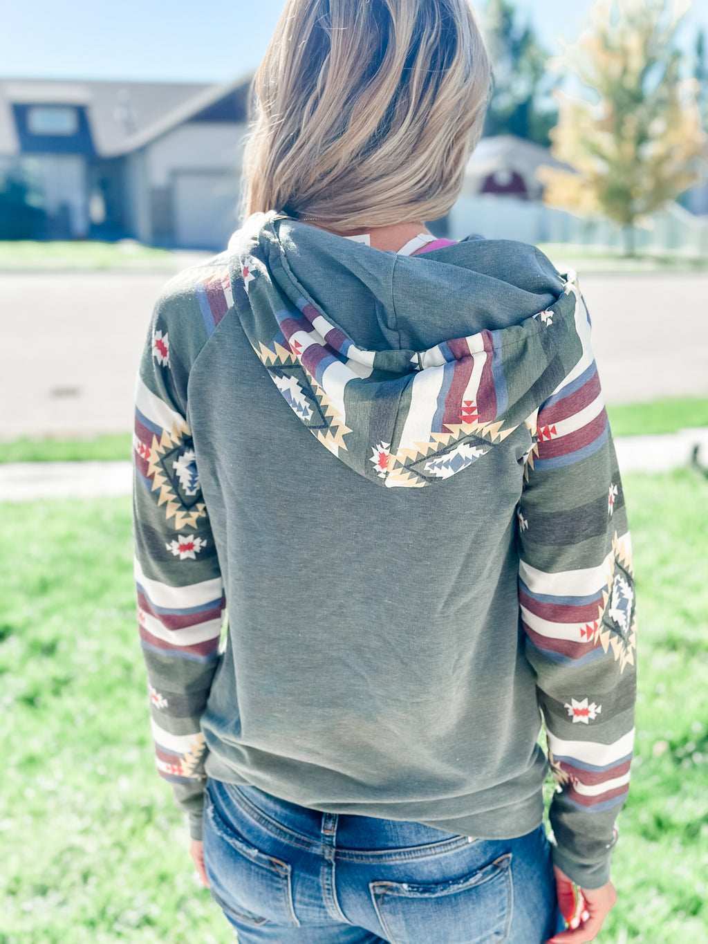 Wanderlust Pullover